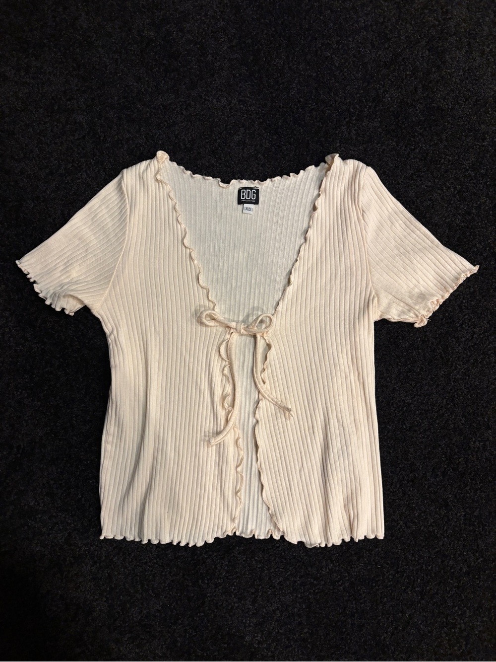BDG Cream Ribbed Tie-Front Lettuce-Edge Crop Top